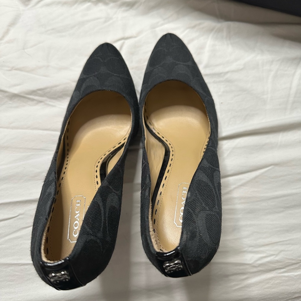 Coach EUC Caya Monogram Signature Logo Stiletto Heel - Picture 5 of 11